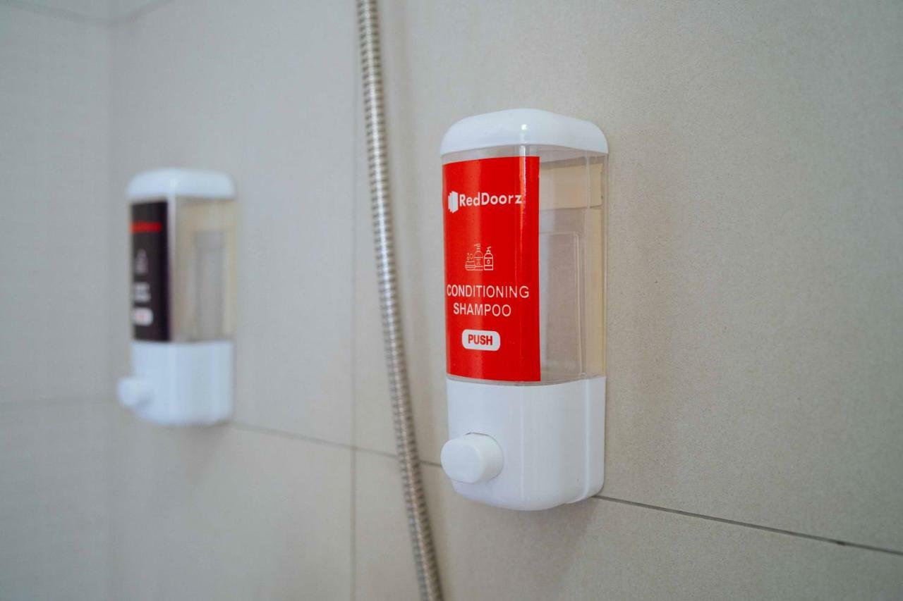 Reddoorz Premium @ Amaia Skies Avenida Manila Exteriör bild